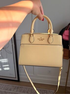 Kate Spade New York Saffiano Leather Structured Satchel / Crossbody Bag